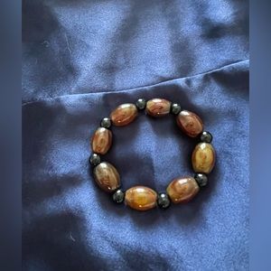 Natural stone bracelet great for Lithotherapy handmade in Burma/Myanmar